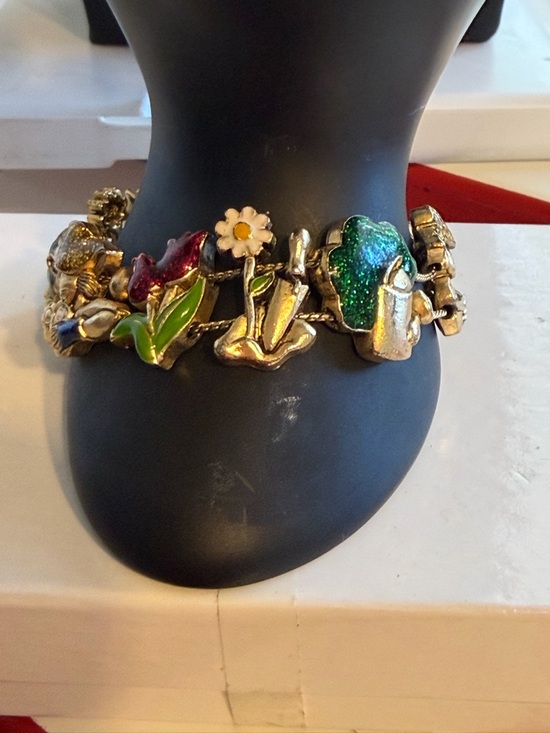 Jewelry - Gold-Tone Floral and Garden Charm Bracelet - Green, Red, White Glitter Enamel 7”